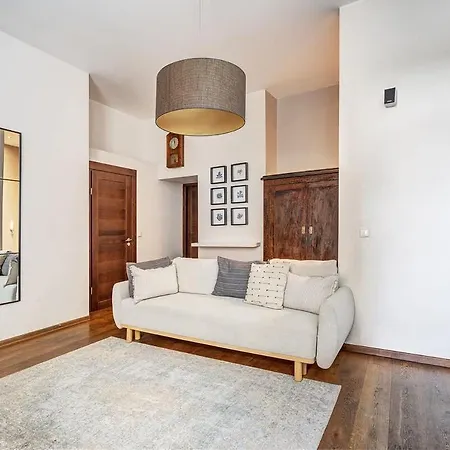 Domillion Quiet 2bdr W Panorama & Balcony B83