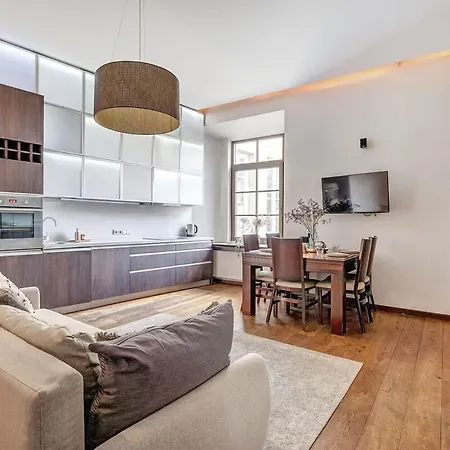 Domillion Quiet 2bdr W Panorama & Balcony B83 *