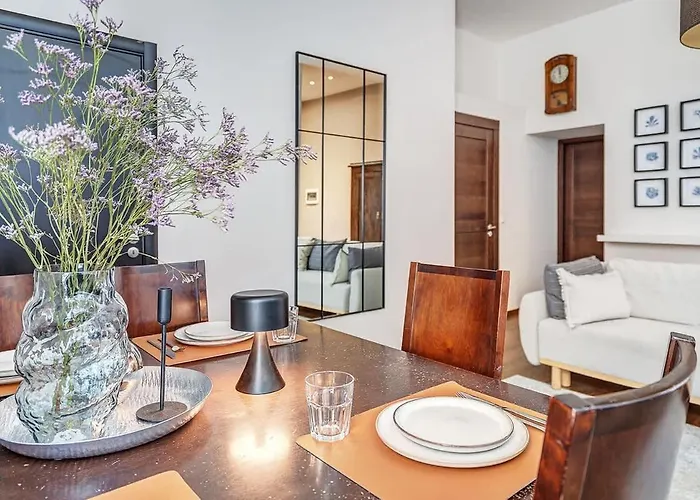 Domillion Quiet 2bdr W Panorama & Balcony B83 *