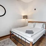 Domillion Quiet 2bdr W Panorama & Balcony B83 *