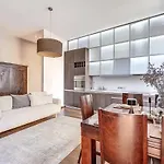 Domillion Quiet 2bdr W Panorama & Balcony B83
